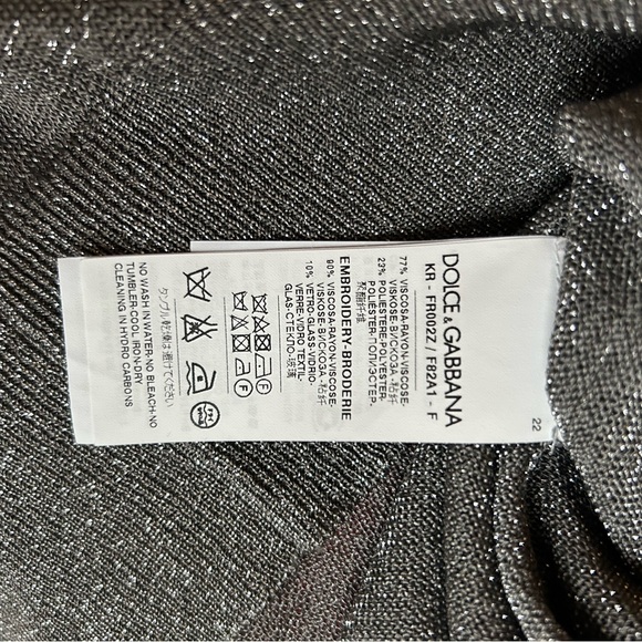 Dolce & Gabbana Gray and Blue Crew Neck Sweater with Floral Accents
Size 44 - Picture 6 of 9